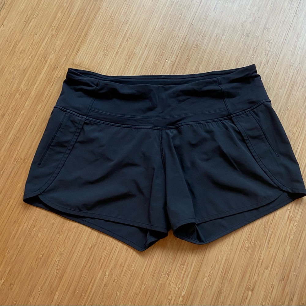 Lululemon Black shorts Size 6